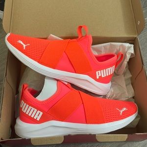 Womans prowl slip on Puma soft foam